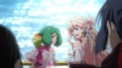 劇場短編マクロスＦ 〜時の迷宮〜