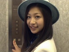 #4 佐山彩香｢19 -JU-KU-｣