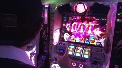#287 木村魚拓の窓際の向こうに/えみなな