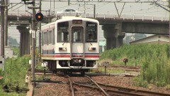 関東鉄道 ベッドタウンのディーゼル列車（茨城）