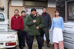 4皿目 松葉蟹のコッペソース焼き