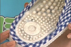 #17 技２ 健康サンダルの汚れをボンドで取る